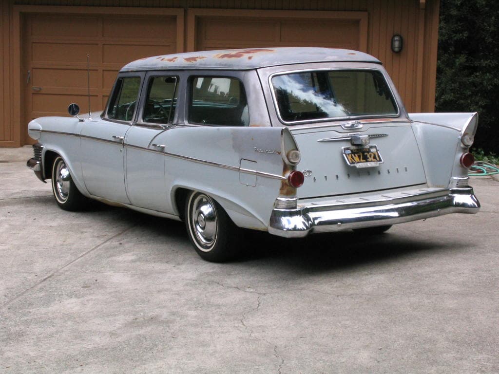 Studebaker Provincial wagon