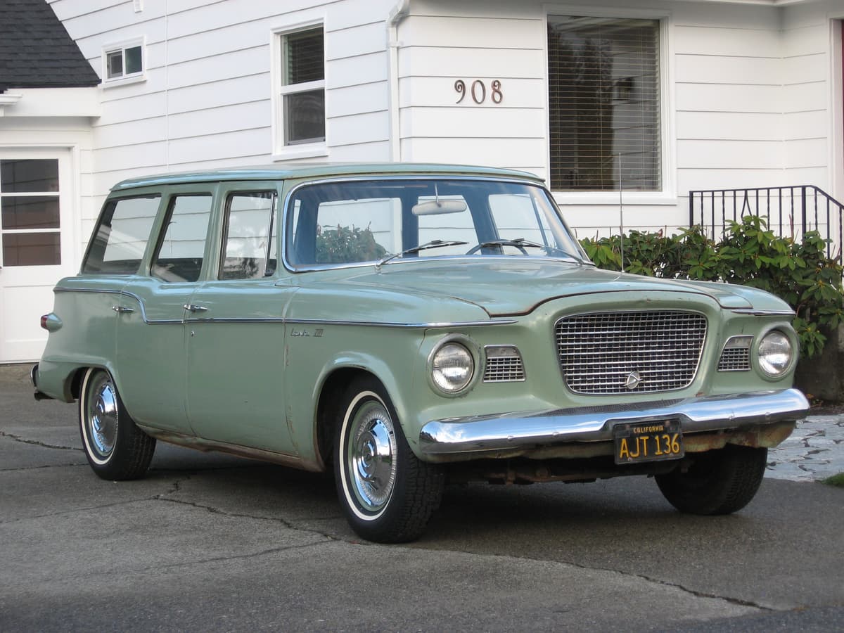 Lark 4 door wagon