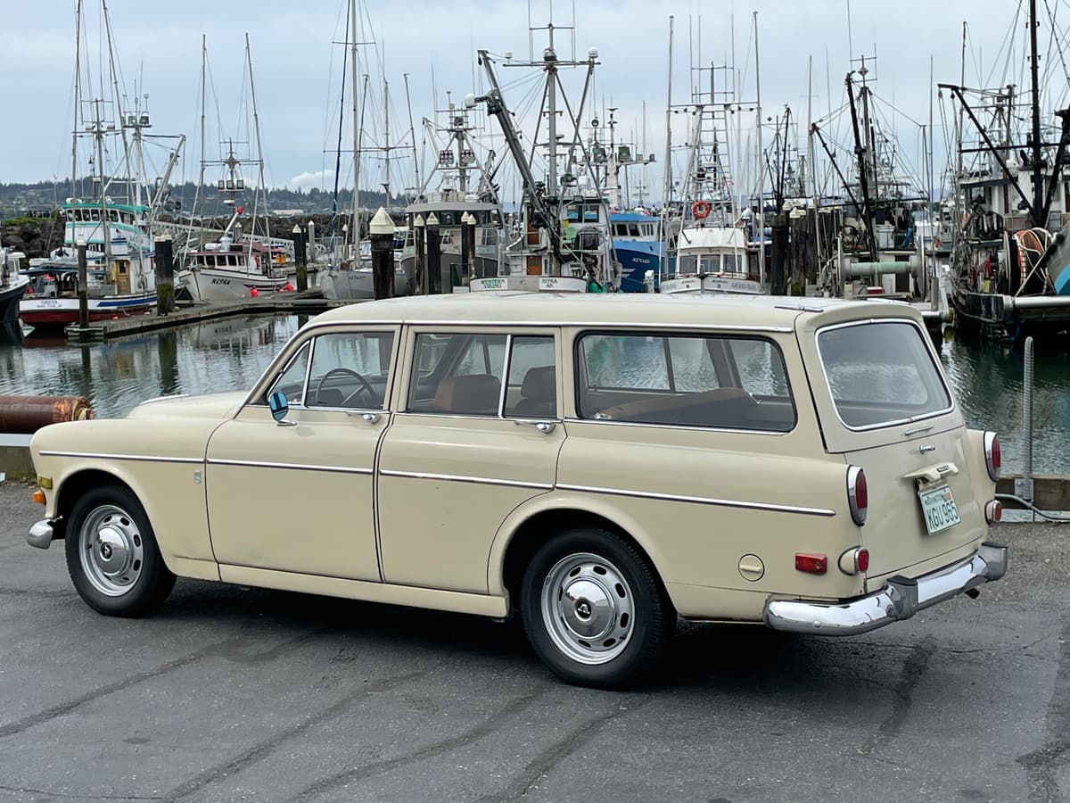 Volvo 122S Amazon Wagon